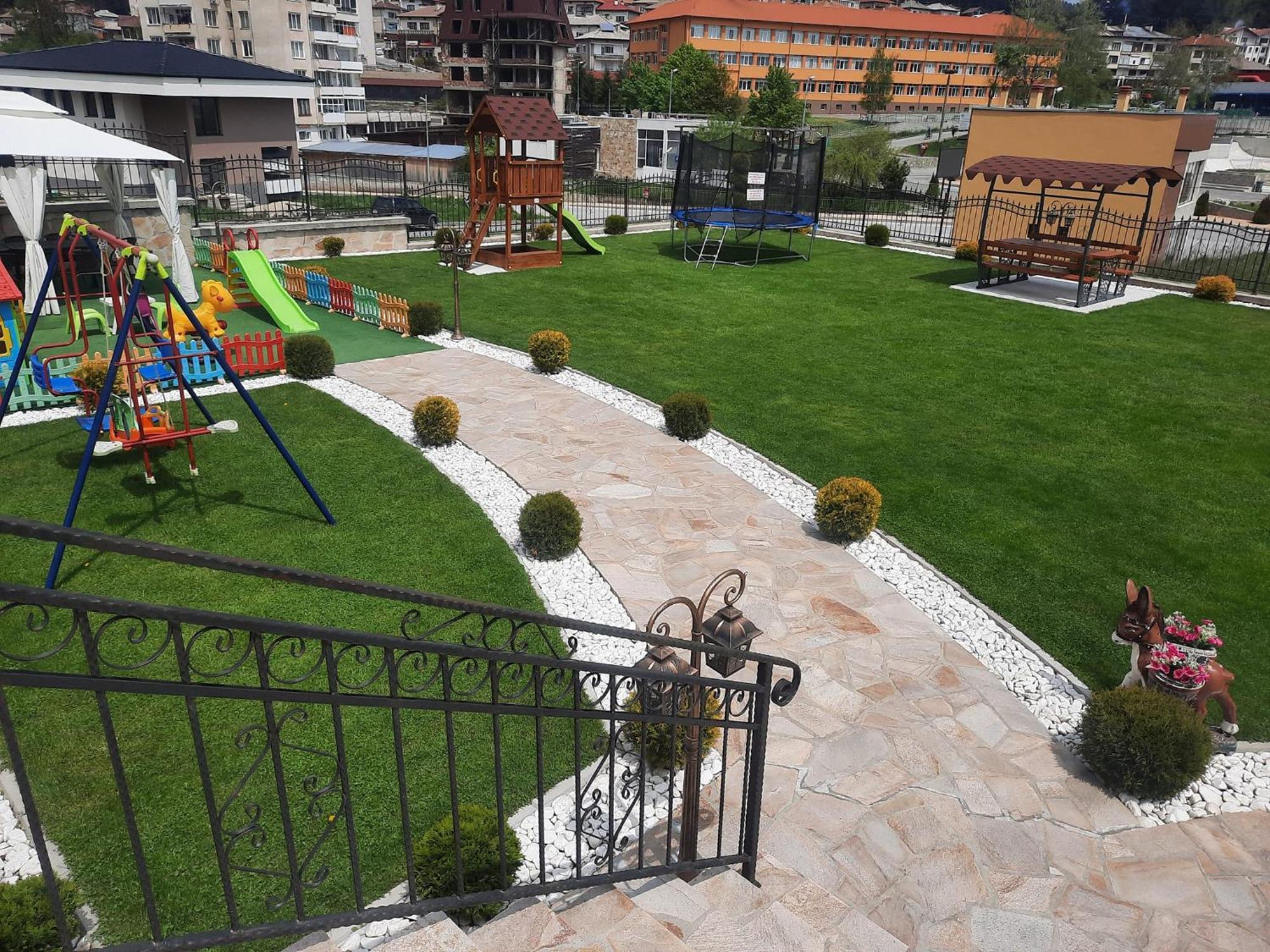 Hotel Perla Dospat Exterior foto